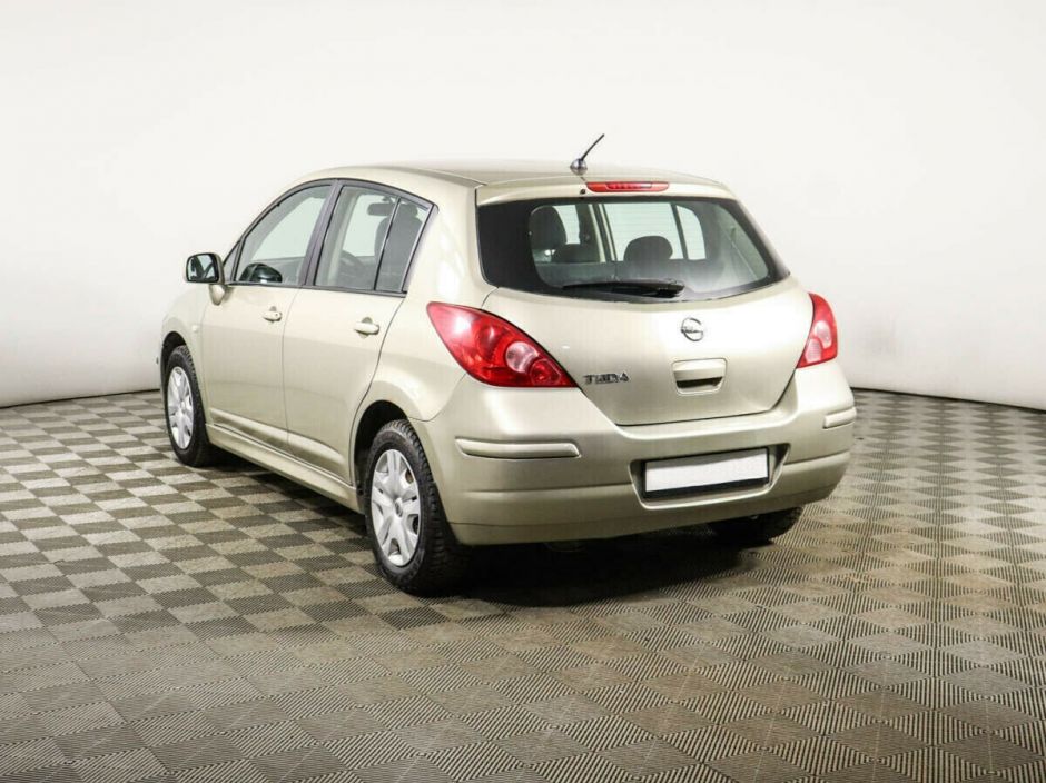 Nissan Tiida 1.6 МКПП, 2011, 158 000 км фото 4