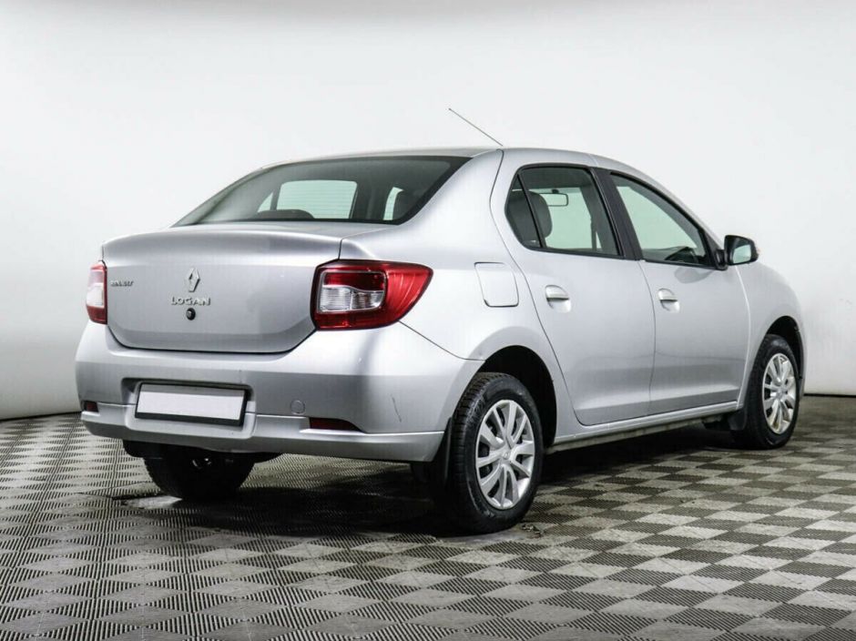 Renault Logan 1.6 МКПП, 2016, 90 000 км фото 3
