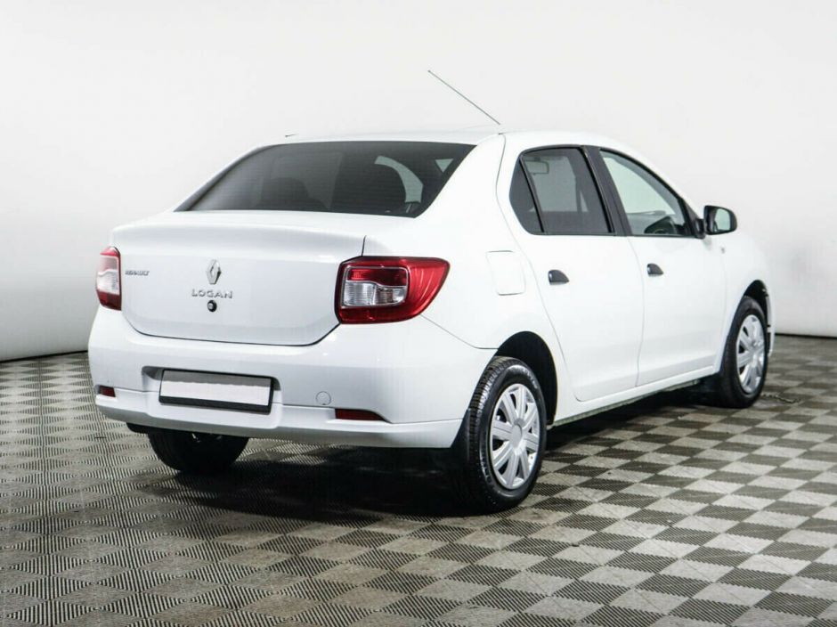 Renault Logan 1.6 АКПП, 2019, 52 000 км фото 3