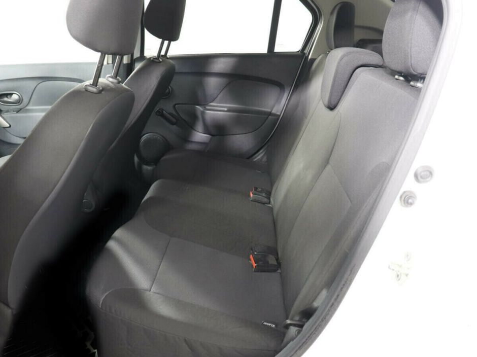 Renault Logan 1.6 АКПП, 2019, 52 000 км фото 8