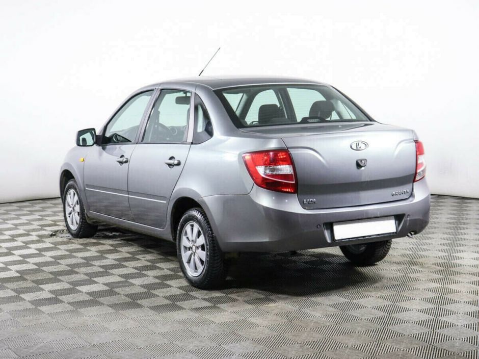 LADA (ВАЗ) Granta 1.6 АКПП, 2015, 104 000 км фото 4