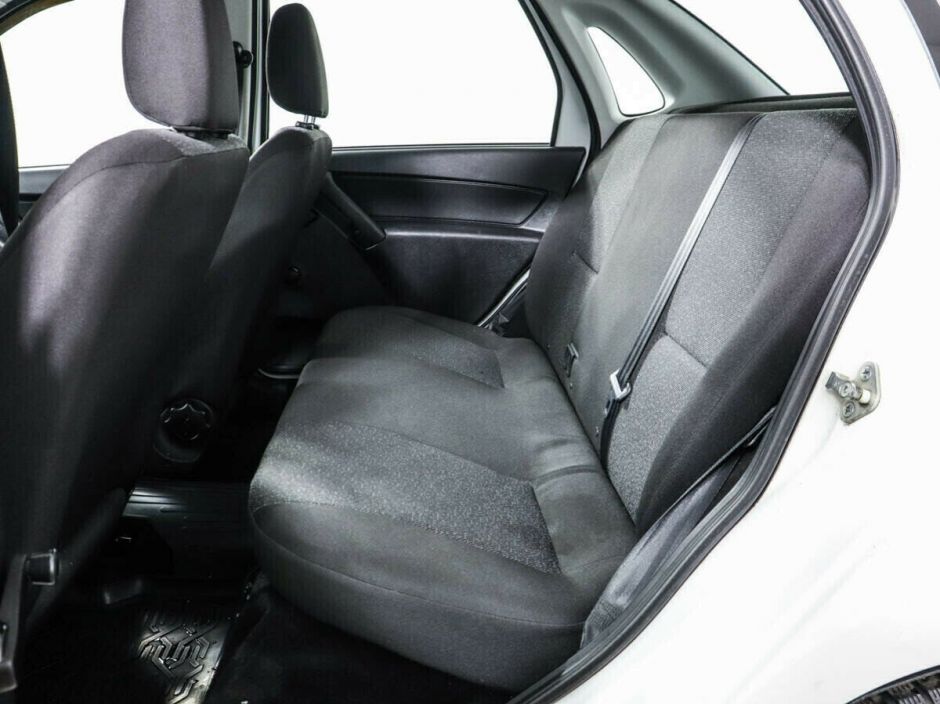 LADA (ВАЗ) Granta 1.6 МКПП, 2017, 86 000 км фото 9