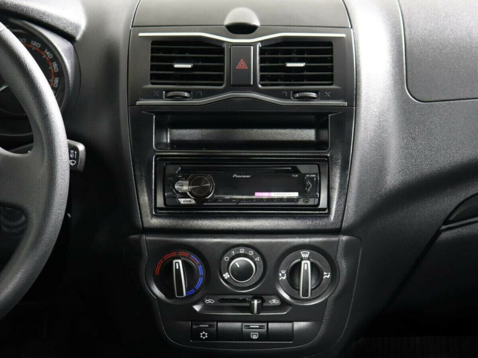 LADA (ВАЗ) Granta 1.6 МКПП, 2020, 42 000 км фото 8