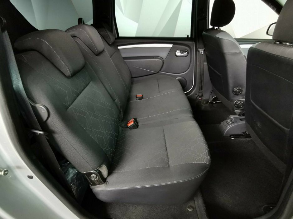 LADA (ВАЗ) Largus 1.6 МКПП, 2019, 57 000 км фото 11