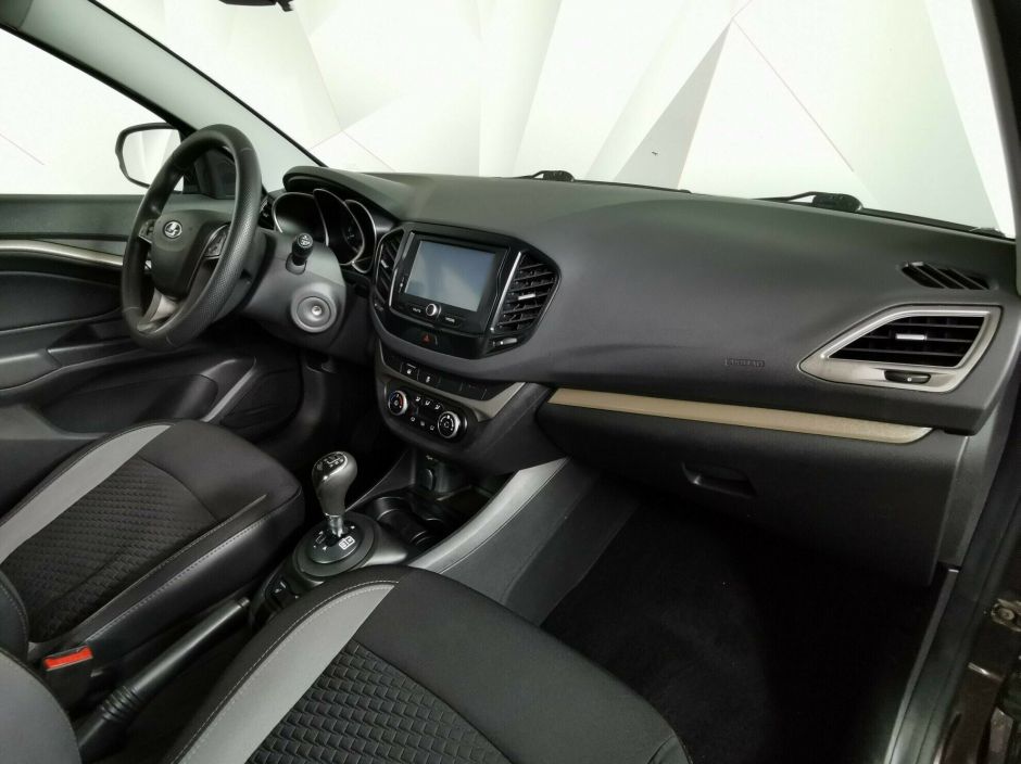 LADA (ВАЗ) Vesta 1.6 МКПП, 2016, 85 000 км фото 6