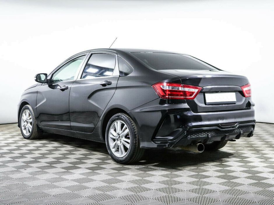 LADA (ВАЗ) Vesta 1.6 МКПП, 2017, 77 000 км фото 4