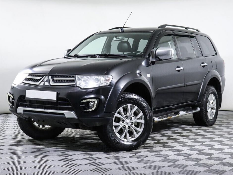 Mitsubishi Pajero Sport 2.5 АКПП, 2013, 120 000 км фото 1