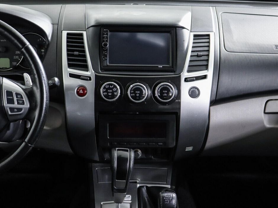 Mitsubishi Pajero Sport 2.5 АКПП, 2013, 120 000 км фото 7