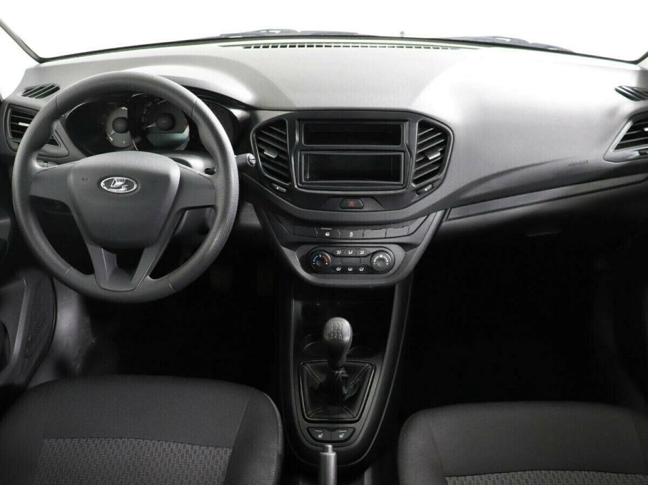 LADA (ВАЗ) Vesta 1.6 МКПП, 2019, 56 000 км фото 7