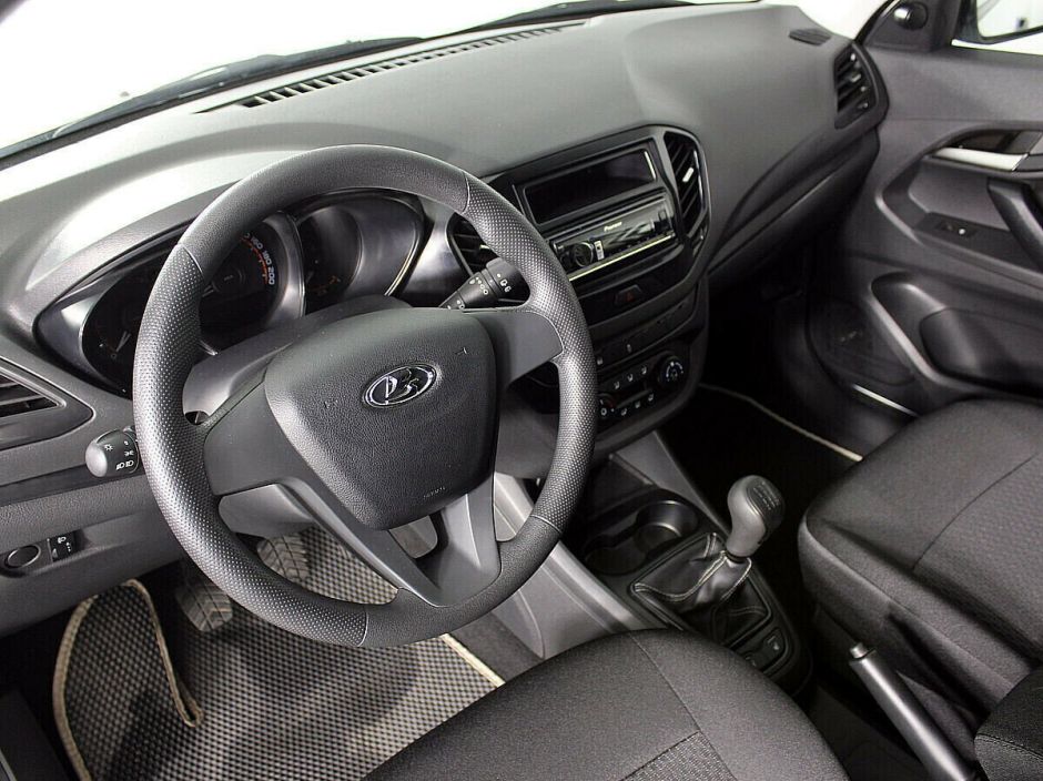 LADA (ВАЗ) Vesta 1.6 МКПП, 2019, 59 000 км фото 3