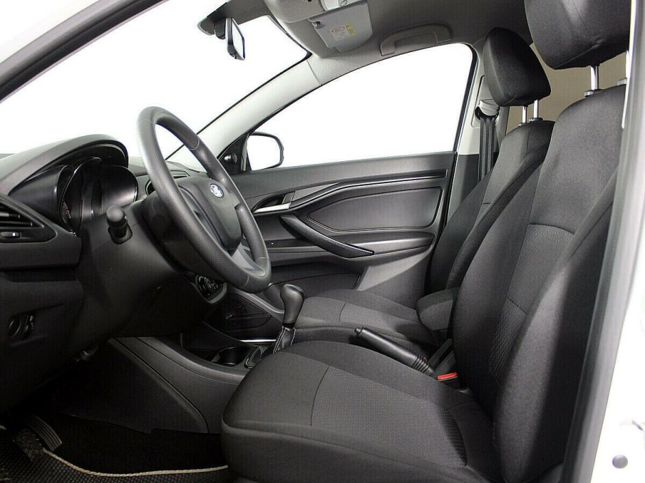 LADA (ВАЗ) Vesta 1.6 МКПП, 2019, 59 000 км фото 6