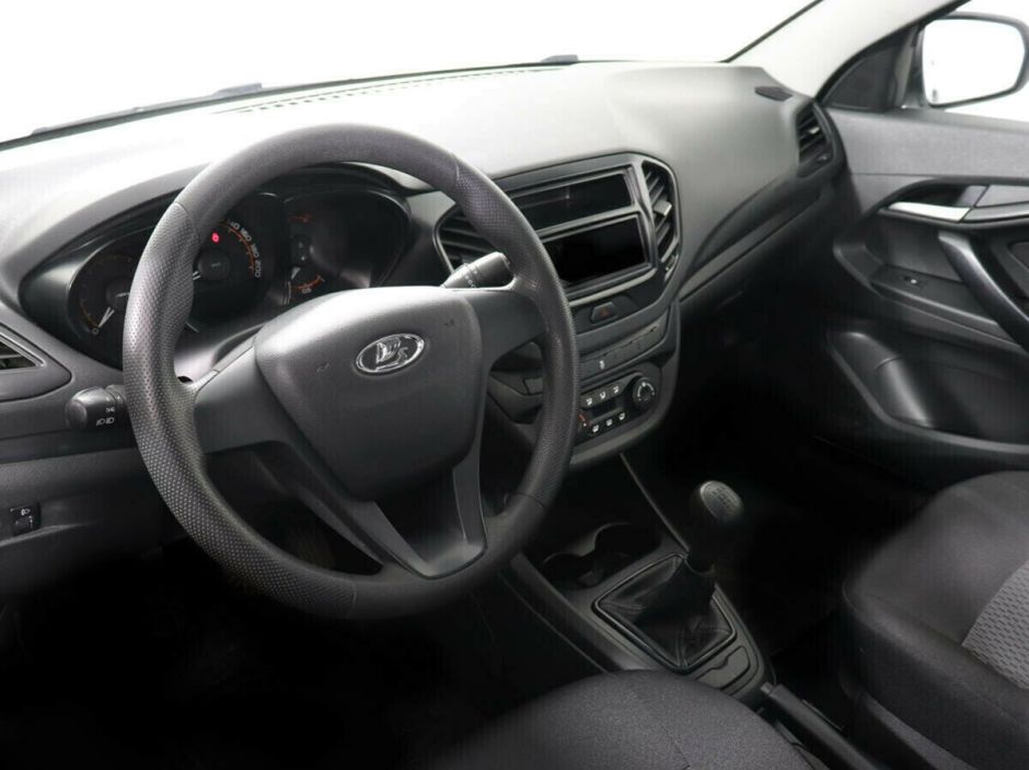 LADA (ВАЗ) Vesta 1.8 МКПП, 2020, 48 000 км фото 5