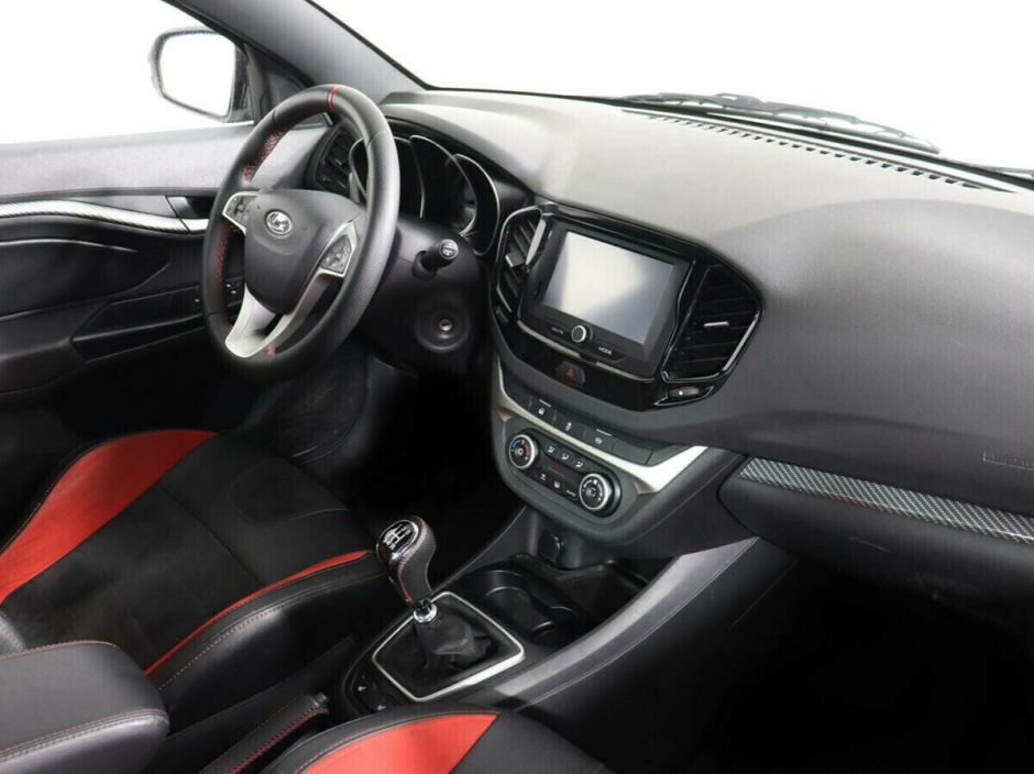 LADA (ВАЗ) Vesta 1.8 МКПП, 2018, 66 000 км фото 7