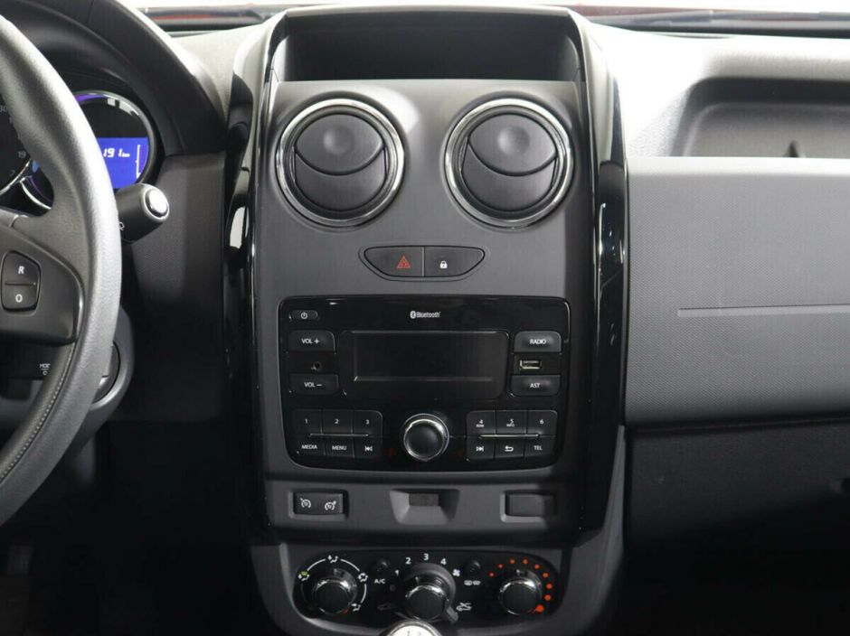 Renault Duster 2.0 МКПП, 2018, 60 000 км фото 7