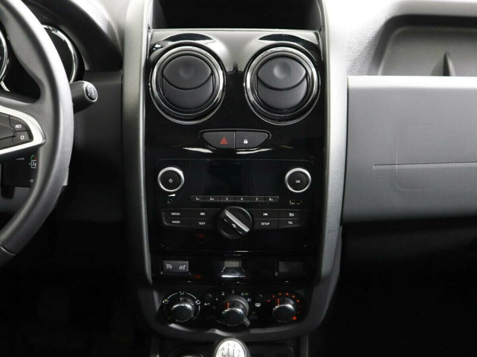 Renault Duster 1.5 МКПП, 2019, 59 000 км фото 8