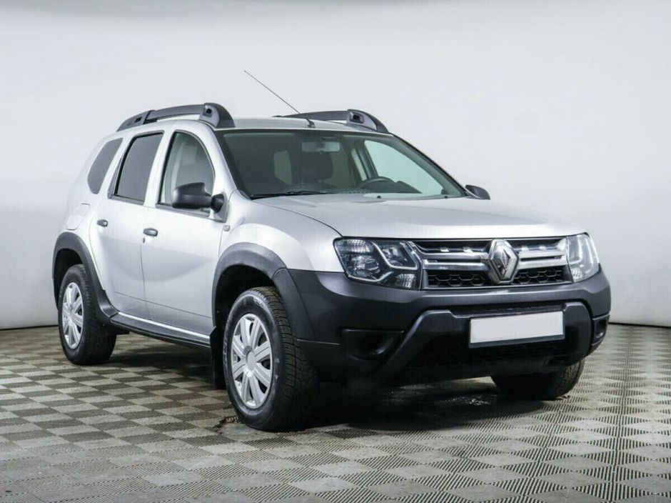 Renault Duster 1.6 МКПП, 2018, 61 000 км фото 2