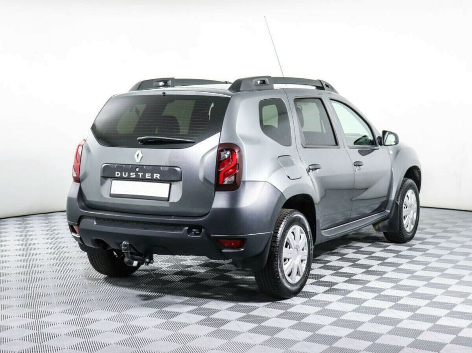 Renault Duster 1.6 МКПП, 2019, 58 000 км фото 3