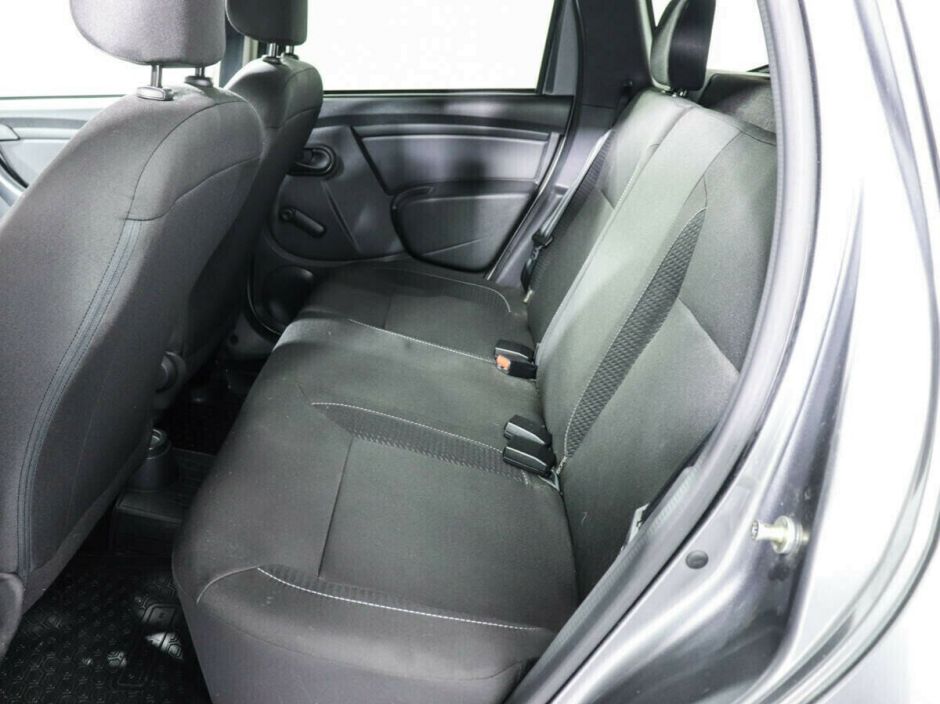 Renault Duster 1.6 МКПП, 2019, 58 000 км фото 9