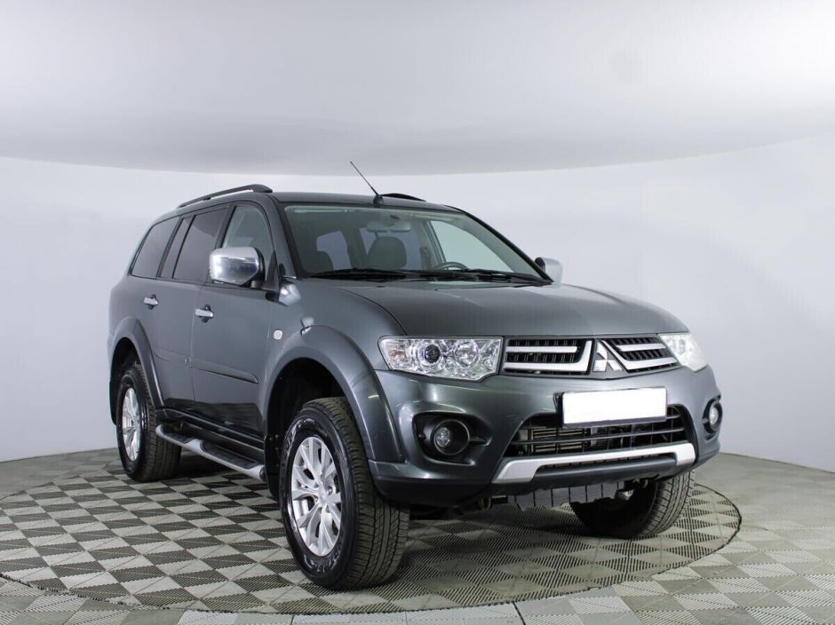 Mitsubishi Pajero Sport 2.5 АКПП, 2014, 110 000 км фото 3