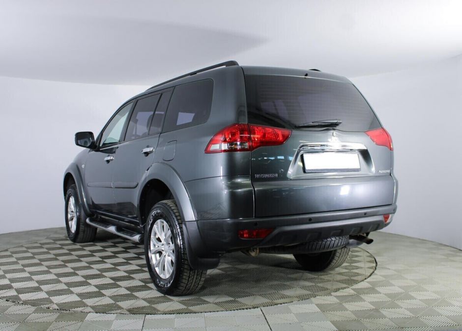 Mitsubishi Pajero Sport 2.5 АКПП, 2014, 110 000 км фото 4