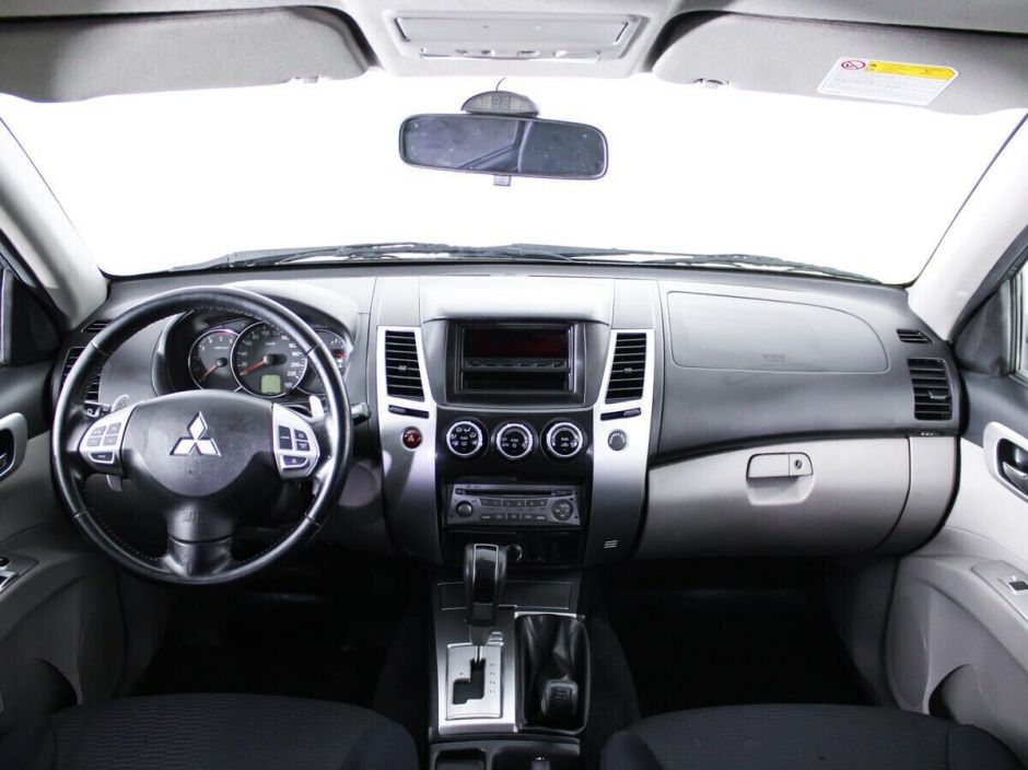 Mitsubishi Pajero Sport 2.5 АКПП, 2014, 110 000 км фото 7