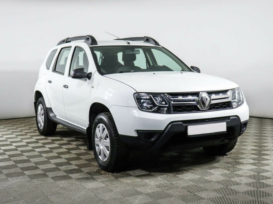 Renault Duster 1.6 МКПП, 2019, 48 000 км фото 2