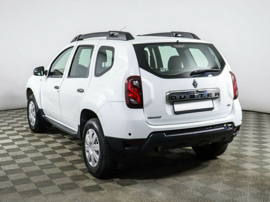Renault Duster 1.6 МКПП, 2019, 48 000 км фото 4