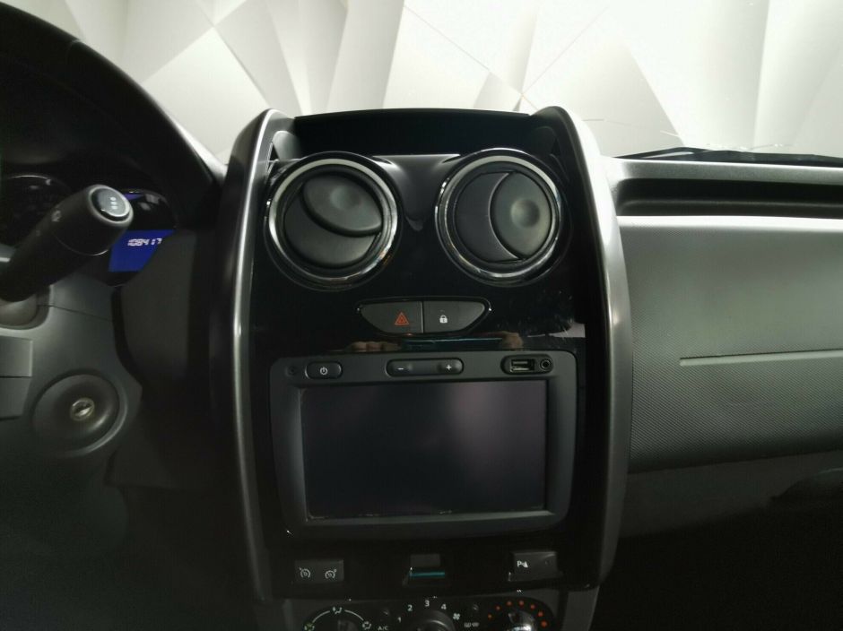 Renault Duster 2.0 АКПП, 2018, 59 000 км фото 8