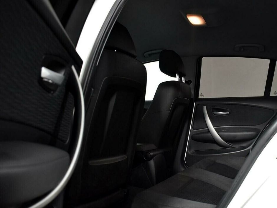 BMW 1 серии 1.6 АКПП, 2009, 177 000 км фото 6