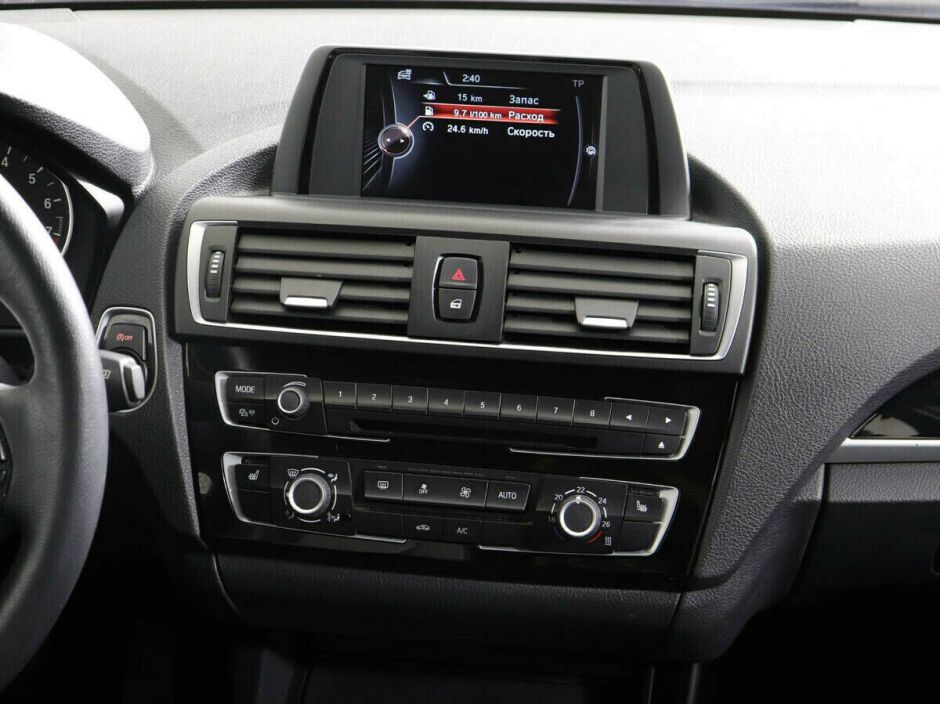 BMW 1 серии 1.5 АКПП, 2017, 71 000 км фото 7