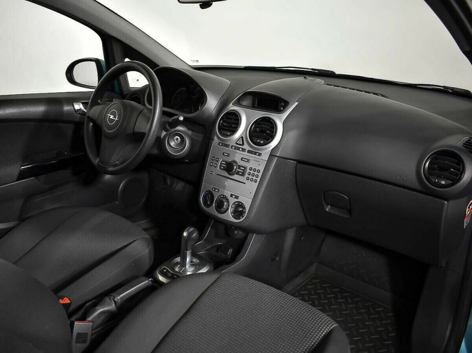 Opel Corsa 1.2 РКПП, 2011, 154 000 км фото 8
