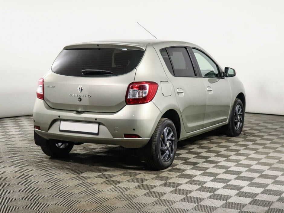 Renault Sandero 1.6 АКПП, 2015, 98 000 км фото 2