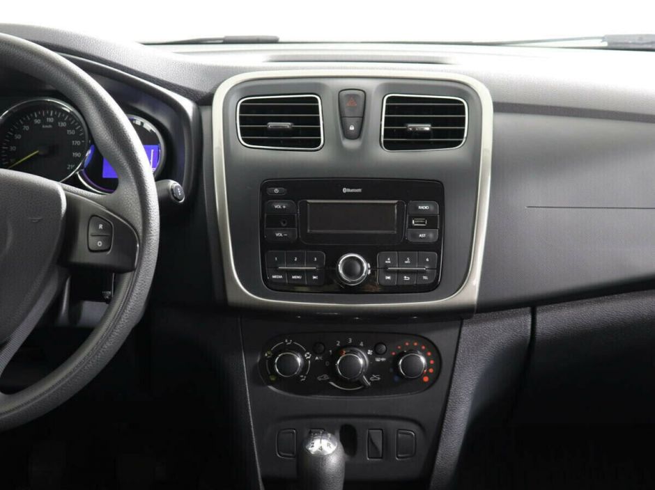 Renault Sandero 1.6 МКПП, 2017, 71 000 км фото 7