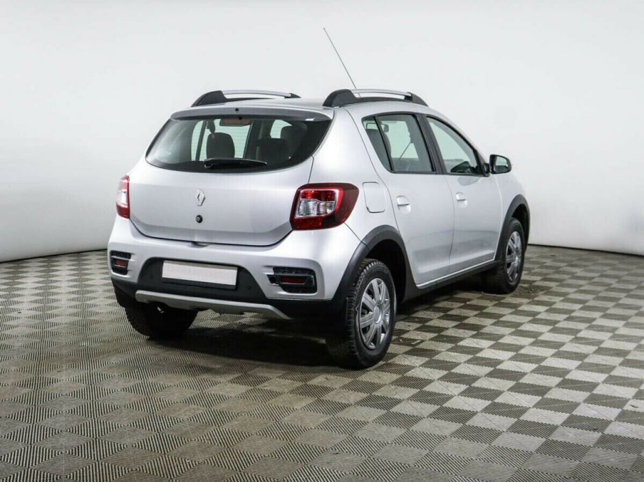 Renault Sandero 1.6 АКПП, 2018, 62 000 км фото 2