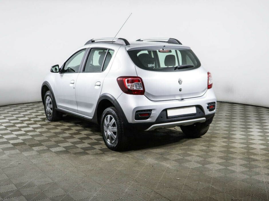 Renault Sandero 1.6 АКПП, 2018, 62 000 км фото 4