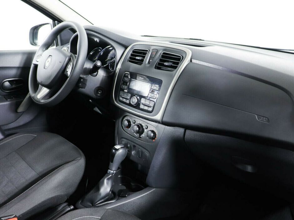 Renault Sandero 1.6 АКПП, 2018, 62 000 км фото 5