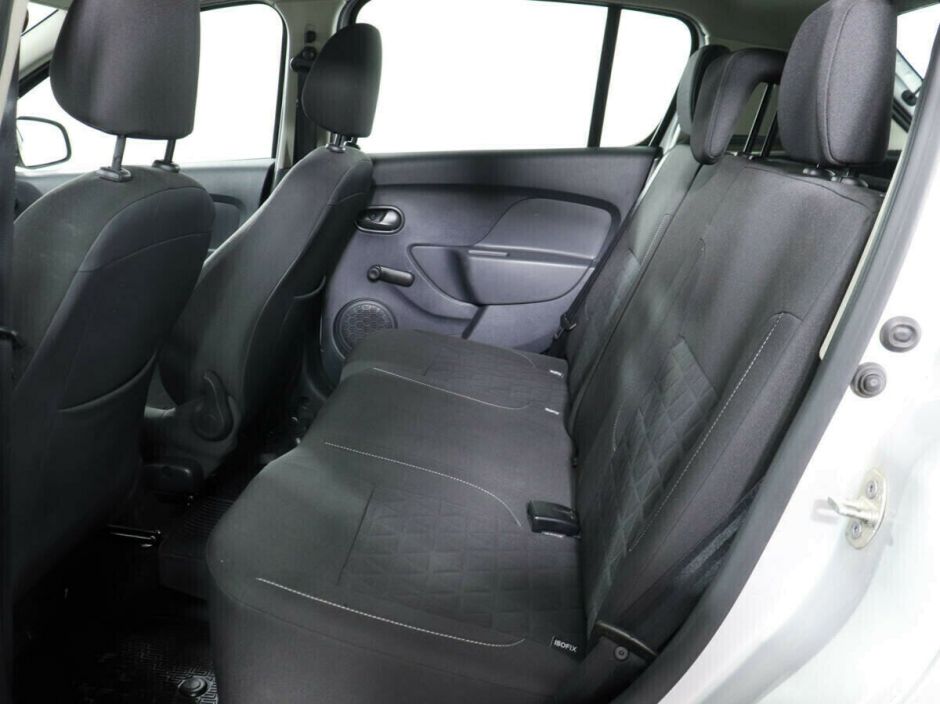 Renault Sandero 1.6 АКПП, 2018, 62 000 км фото 8