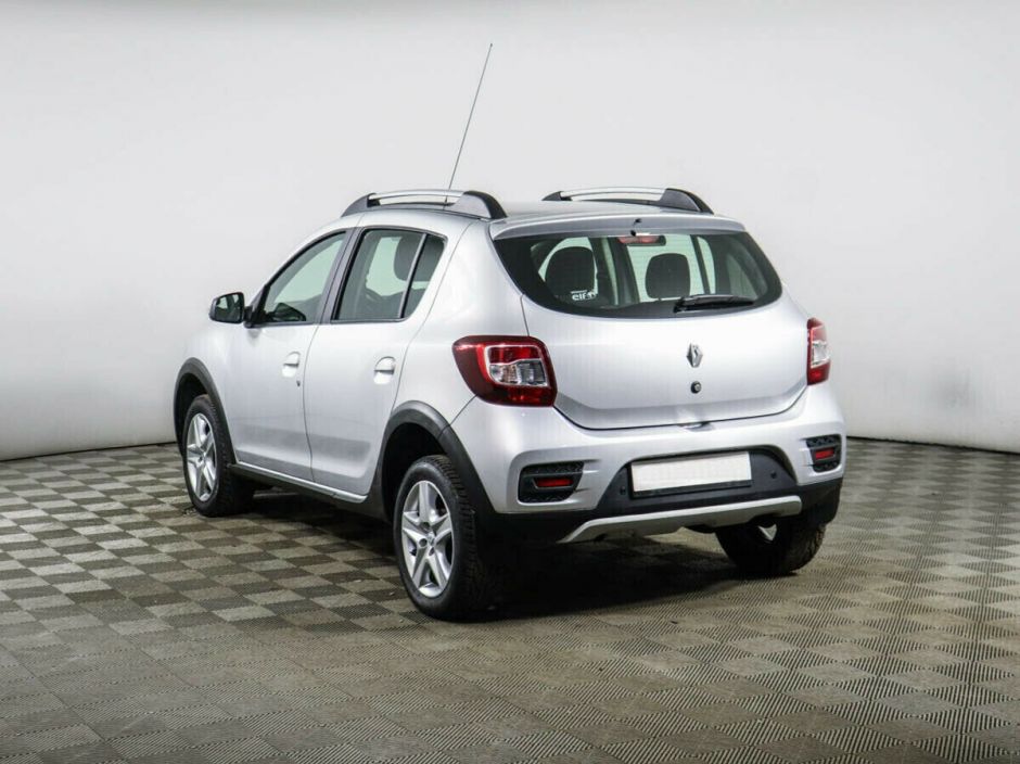 Renault Sandero 1.6 АКПП, 2019, 58 000 км фото 4