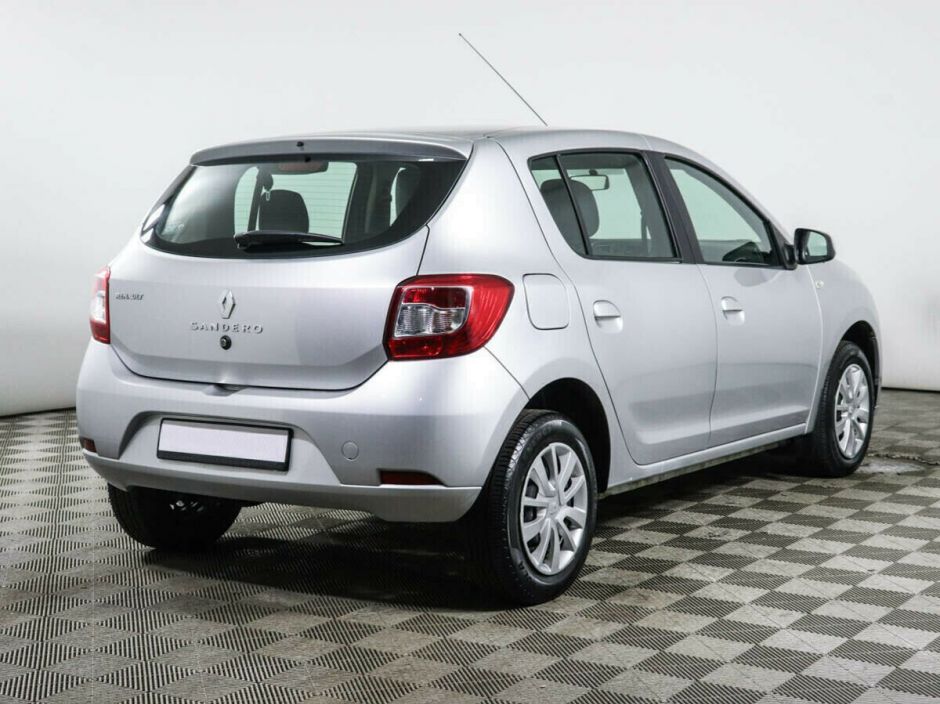 Renault Sandero 1.6 МКПП, 2018, 72 000 км фото 2