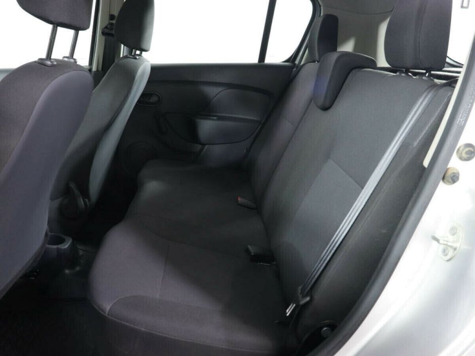 Renault Sandero 1.6 МКПП, 2018, 72 000 км фото 8