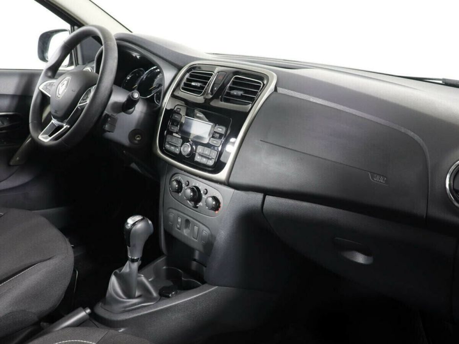 Renault Sandero 1.6 АКПП, 2020, 38 000 км фото 6