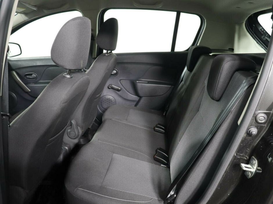 Renault Sandero 1.6 АКПП, 2020, 38 000 км фото 9