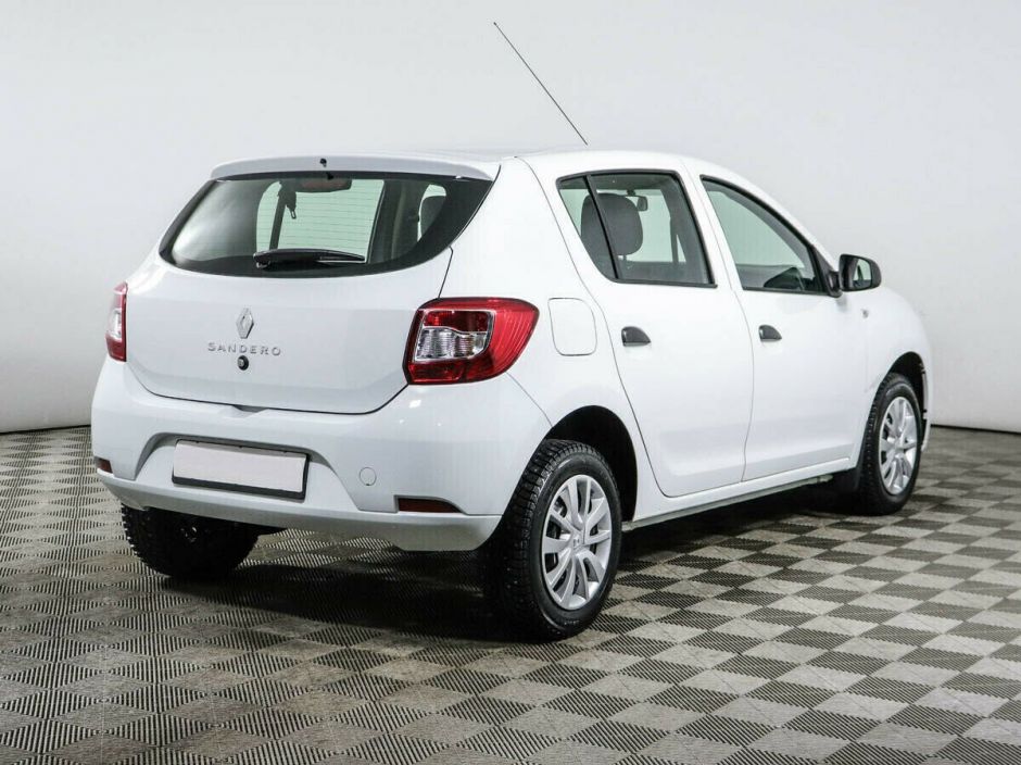 Renault Sandero 1.6 МКПП, 2019, 55 000 км фото 2