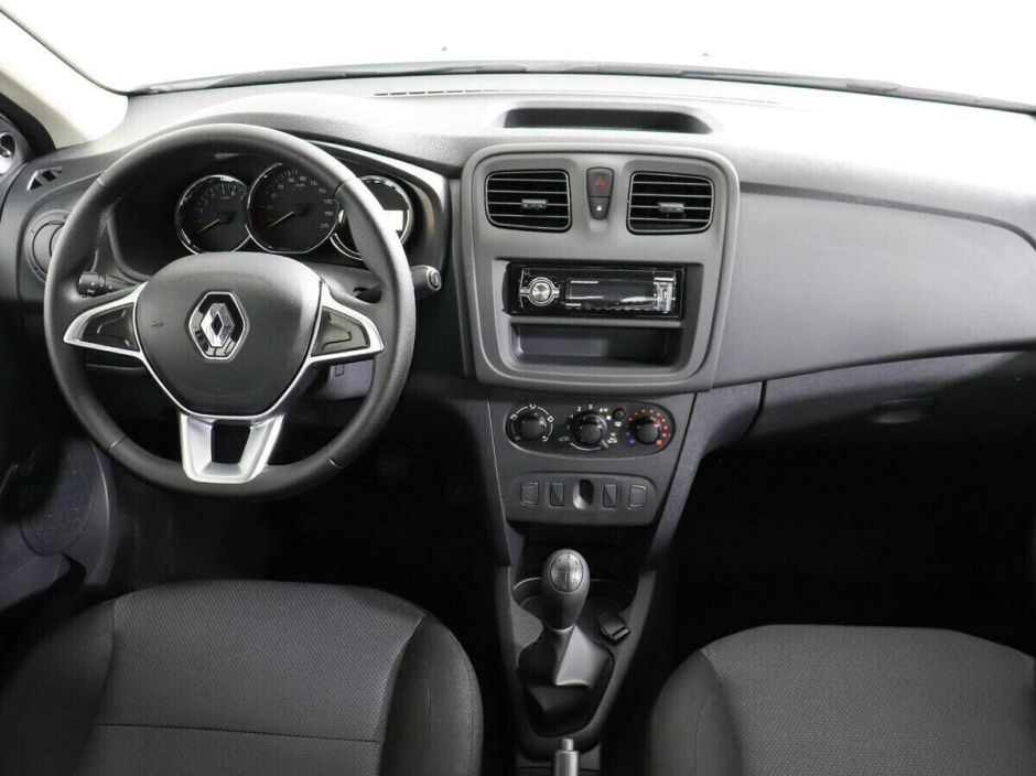Renault Sandero 1.6 МКПП, 2019, 55 000 км фото 6