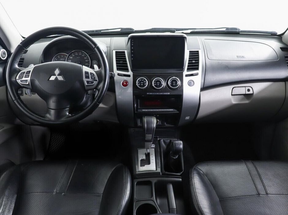 Mitsubishi Pajero Sport 2.5 АКПП, 2014, 120 000 км фото 6
