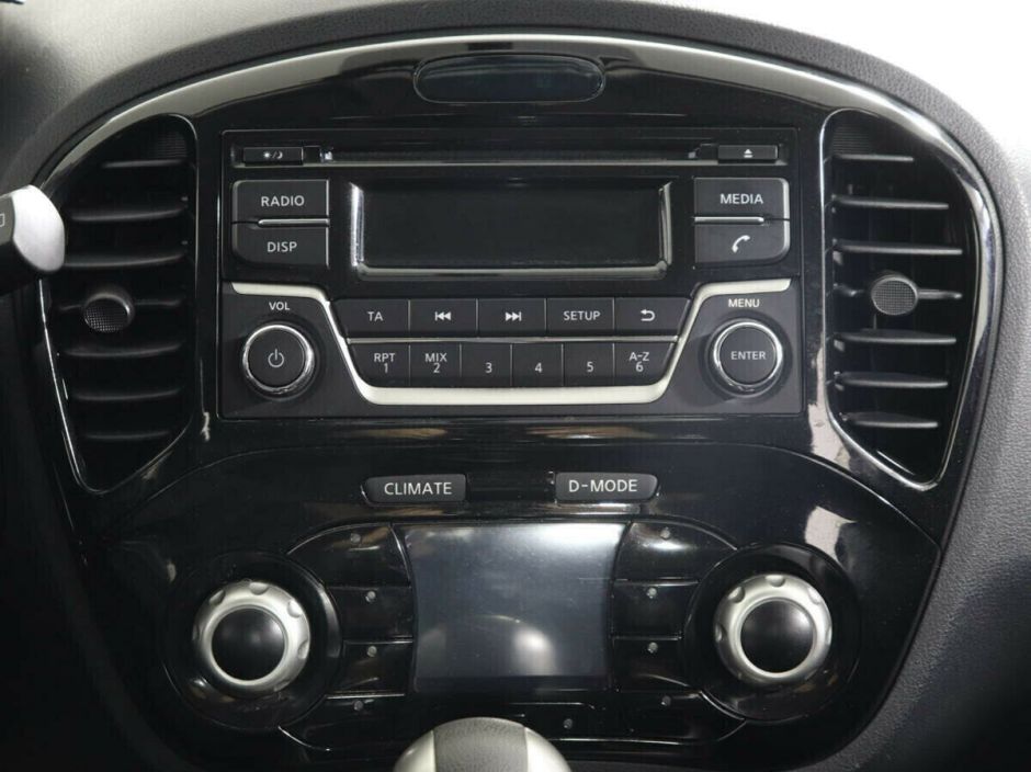 Nissan Juke 1.6 CVT, 2016, 89 000 км фото 8