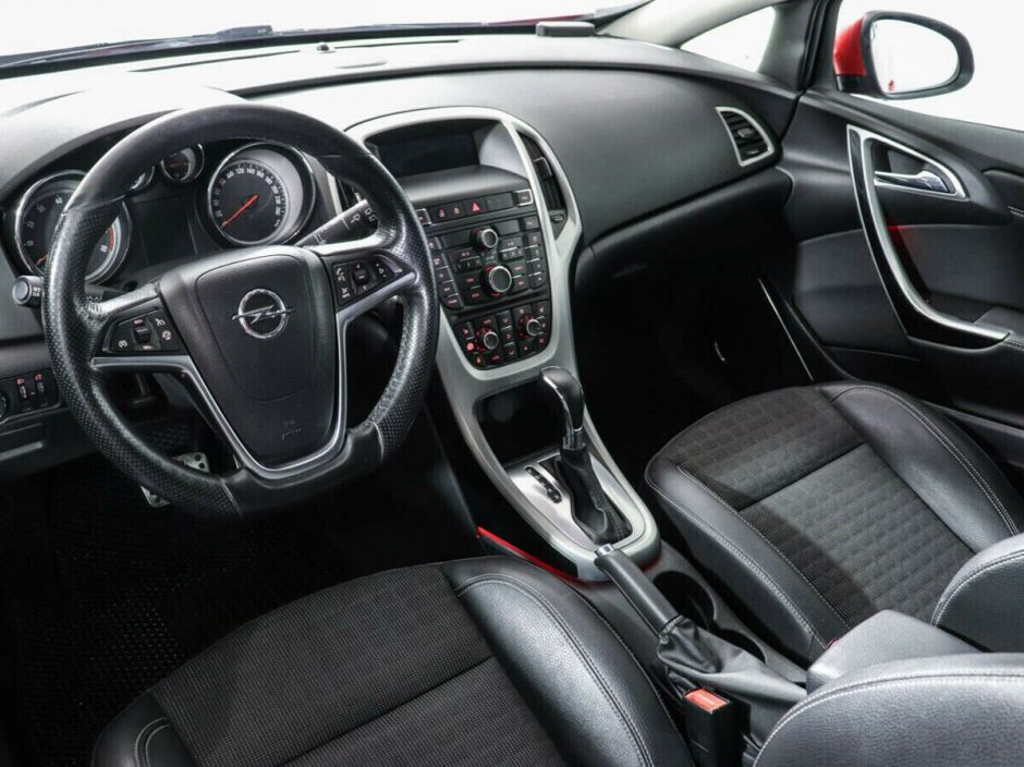 Opel Astra 1.4 АКПП, 2012, 144 000 км фото 5