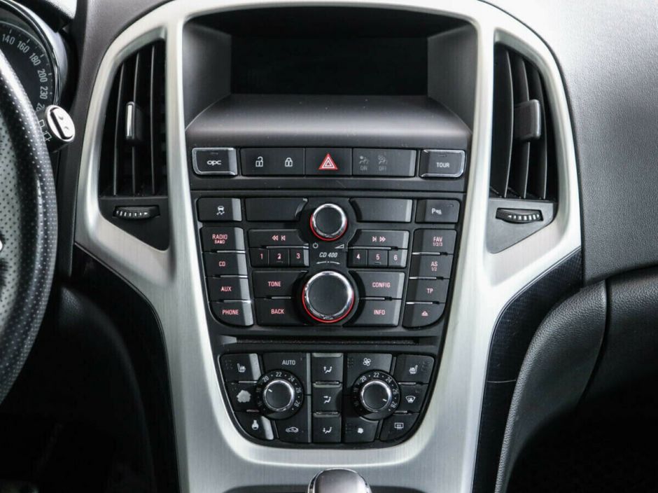 Opel Astra 1.4 АКПП, 2012, 144 000 км фото 8