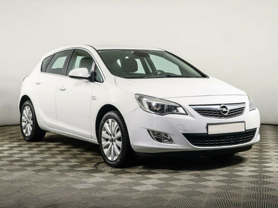 Opel Astra 1.6 АКПП, 2010, 157 000 км фото 2
