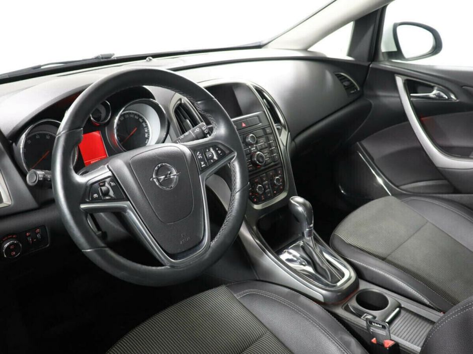 Opel Astra 1.6 АКПП, 2010, 157 000 км фото 5